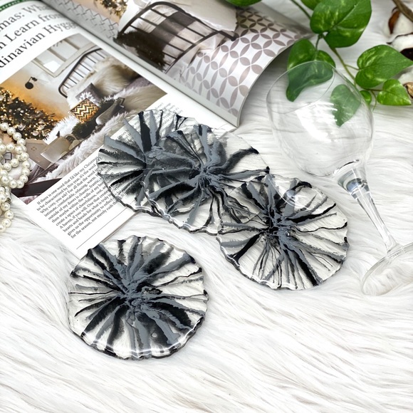 Resin Geode coasters gray black flower Hand Painted Gift Set agate coaster epoxy - Picture 4 of 6